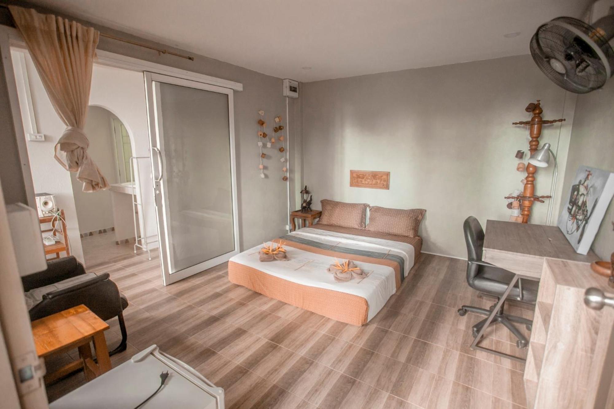 Готель Cozy Huts Трат Номер фото
