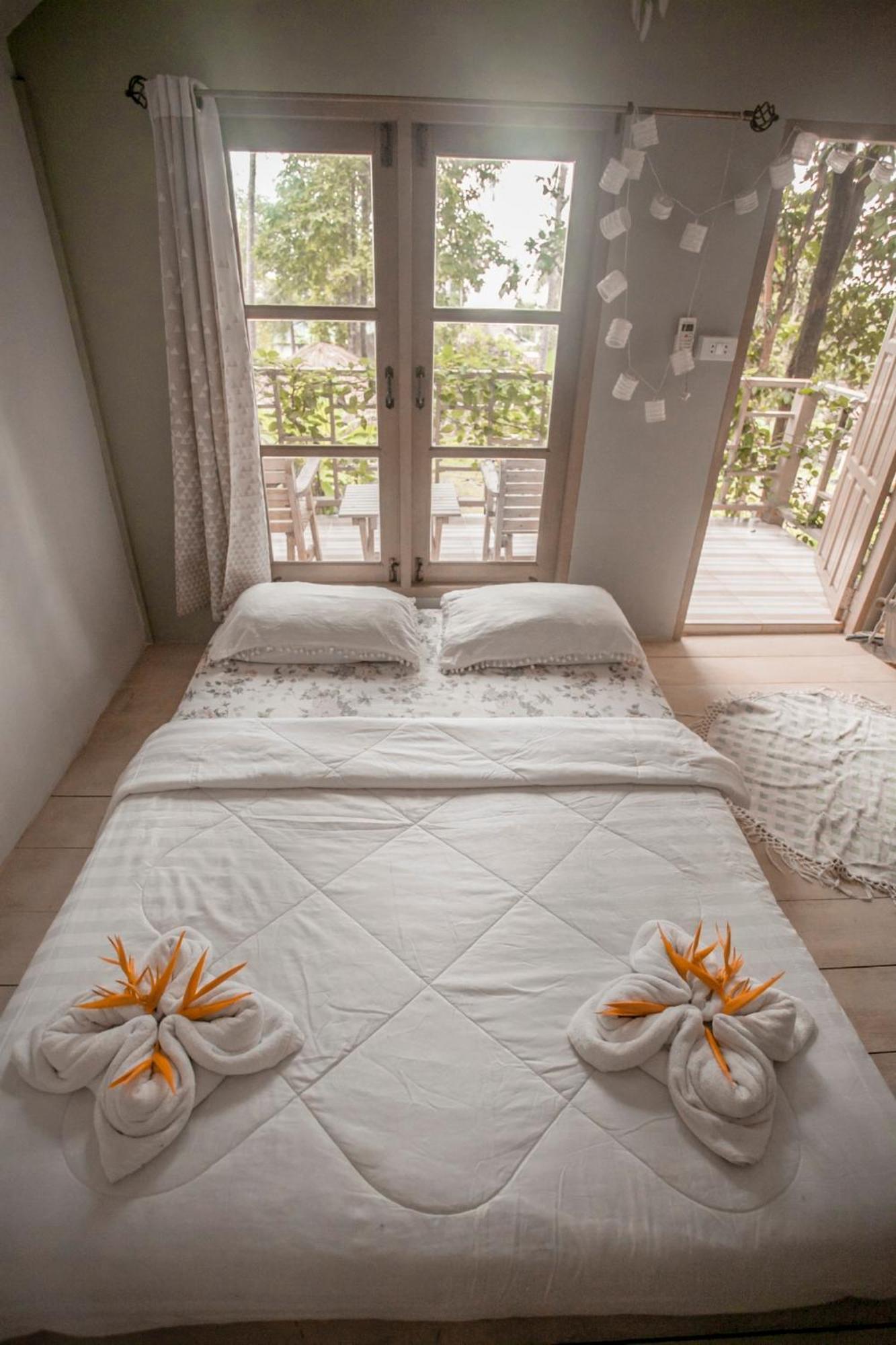 Готель Cozy Huts Трат Номер фото